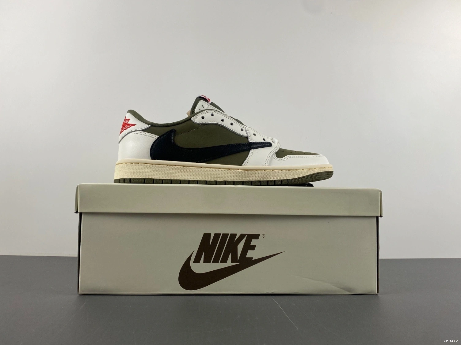 Scott Travis 1 OG Olive DM7866-200 Air Low Jordan 0329